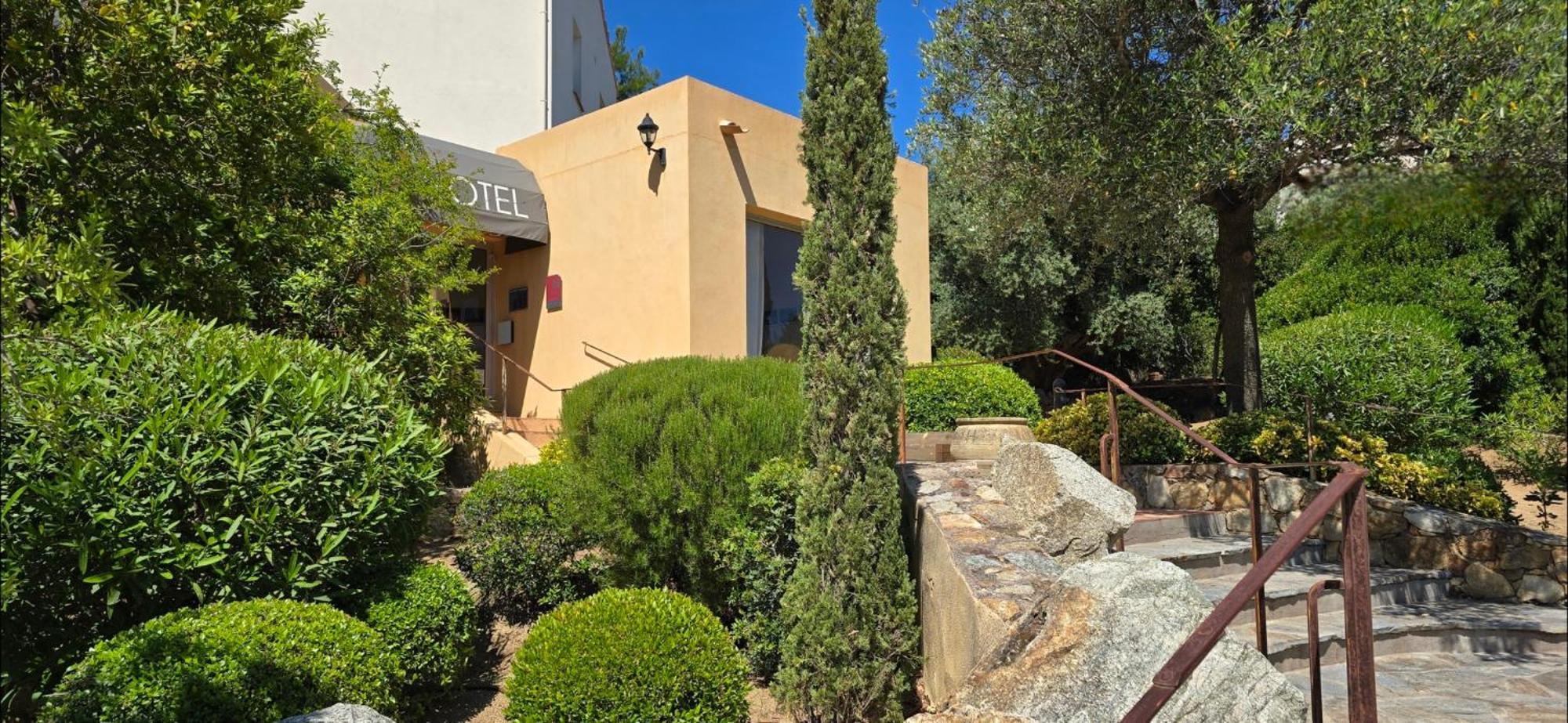 Hotel Cala Di L'Oru LʼÎle-Rousse Zewnętrze zdjęcie